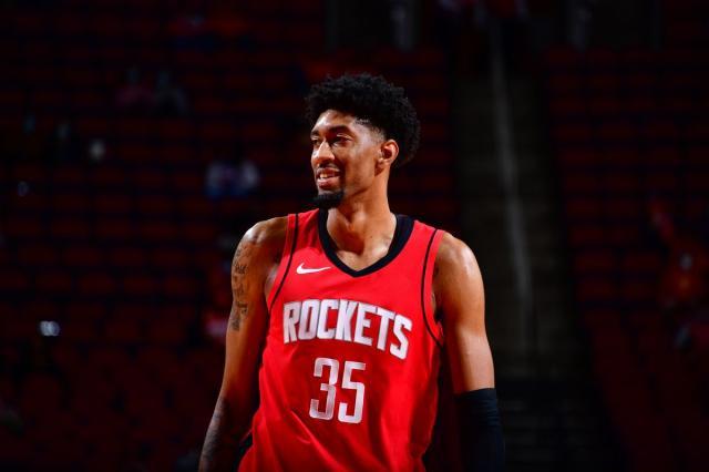 1655913128083020933.jpg 1230398424.0.jpg